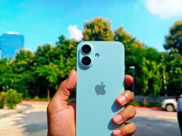 Amazon Warns 310 Million Users of Black Friday 2025 Scams Targeting Accounts and Finances